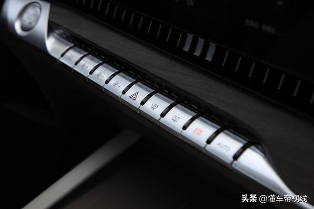 新上市的中大型suv，荣威RX9正式上市