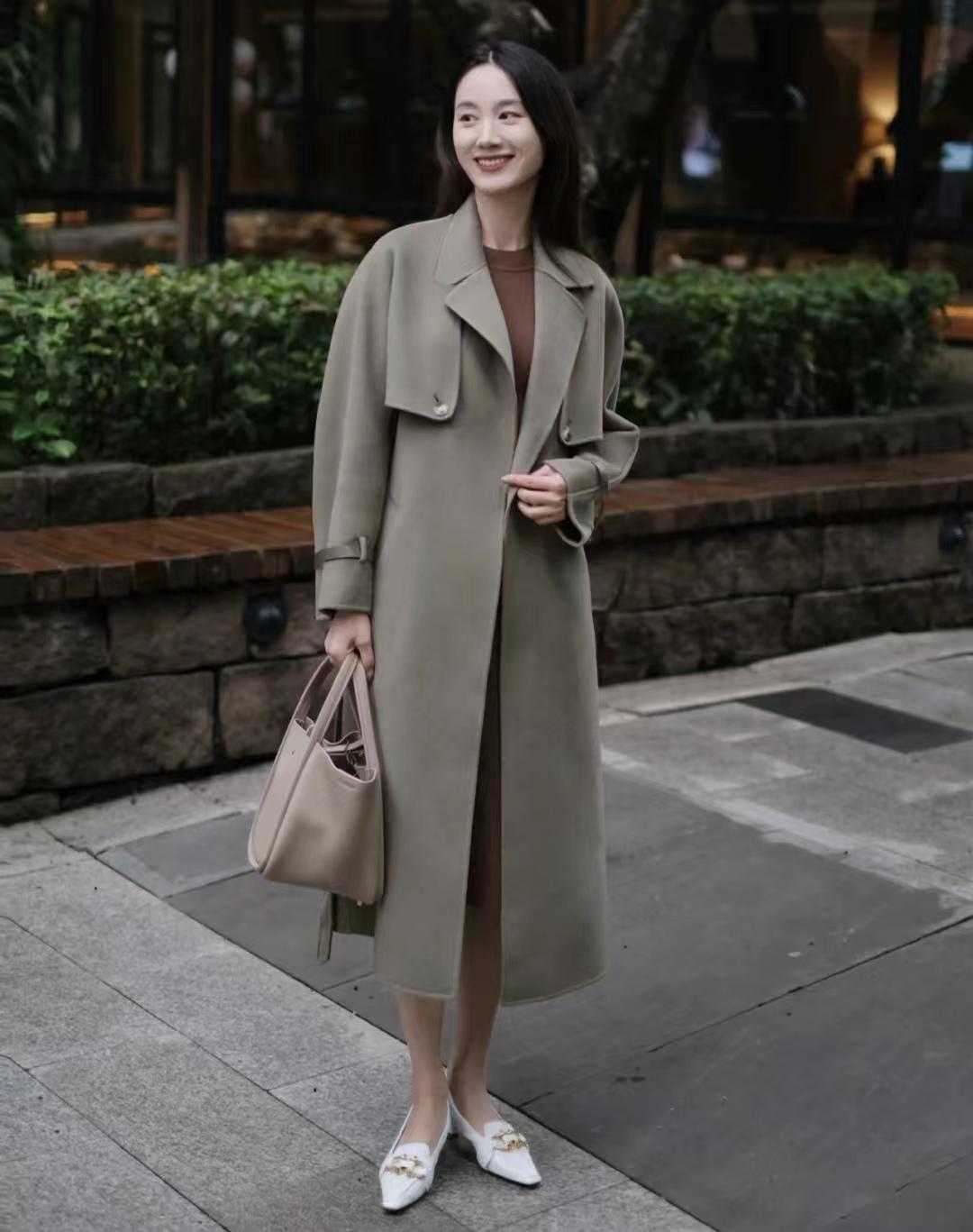 咖啡色怎么调,国画咖啡色怎么调(咖啡色搭配这10个颜色高级又好看)