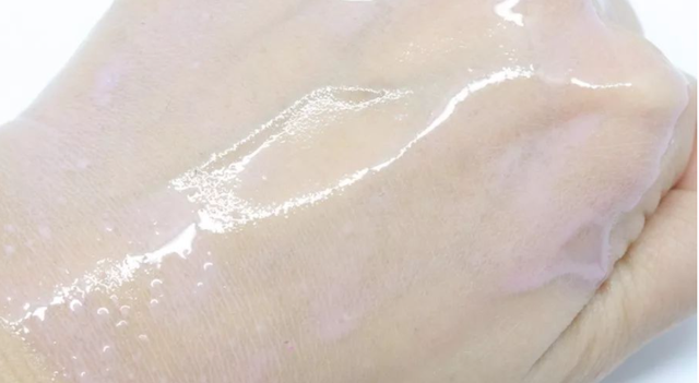 卸妆油的正确使用方法，卸妆油的正确用法（最重要的清洁步骤，你做对了吗）