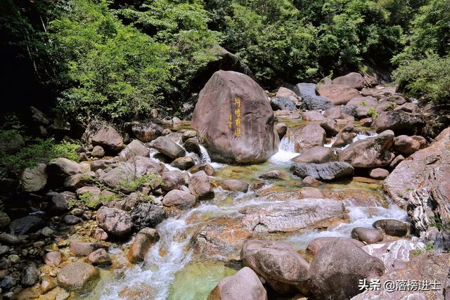 黄山最吓人的景点，安徽黄山有一处“小九寨”