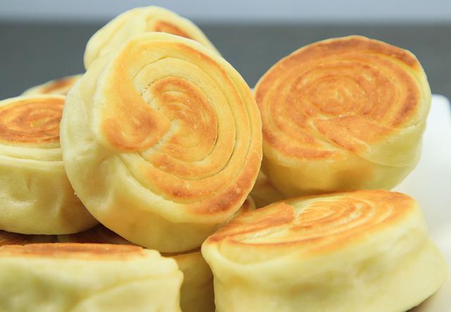 秋天到了吃什么食物好，秋天应该吃什么食物（建议：多吃“秋天6宝”）