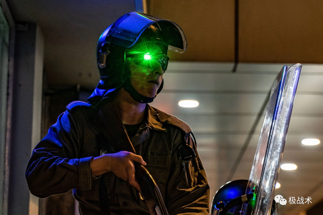 镭射和激光的区别是什么，镭射和激光的区别是什么意思（论可见激光指示器<1>丨装备）