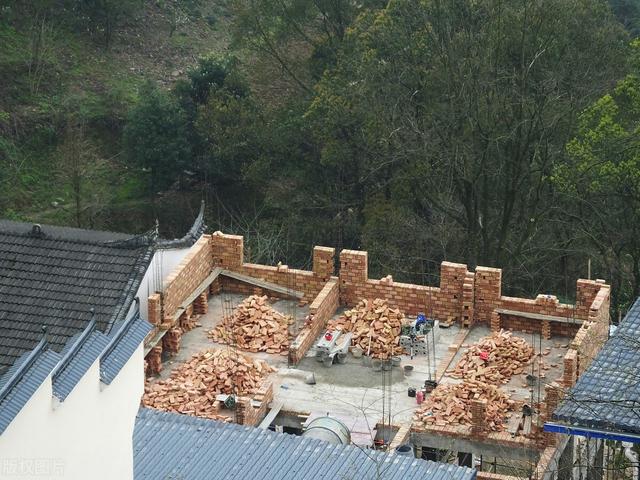 建房证办理流程及费用，自建房不动产证怎么办理（您一定要明白的建房知识）