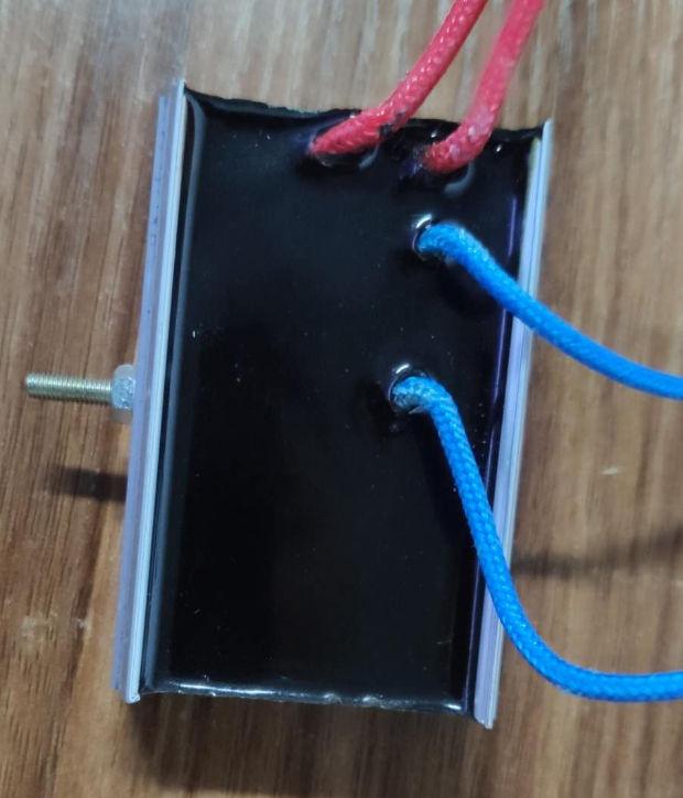 AB胶怎么使用，ab胶怎么使用没有气泡（如何选出达到预期使用效果的密封胶）