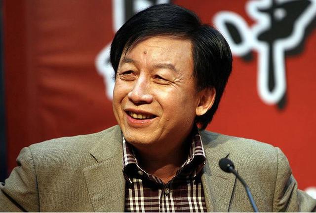 恢复高考是哪一年哪月，恢复高考是哪一年（1977年高考恢复之际）