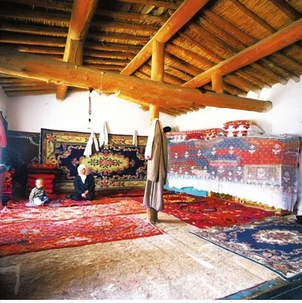 民族的主要特征是什么，民族特征属于什么（但你知道他们最具特色的建筑特色是什么吗）