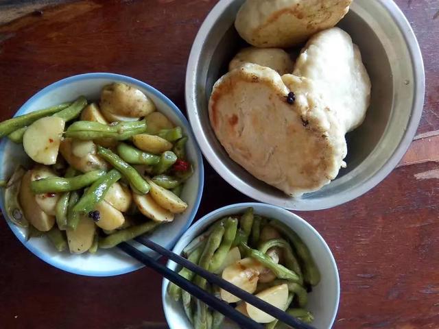 做锅边馍怎样发面，分享四川省德阳市中江县乡村美食