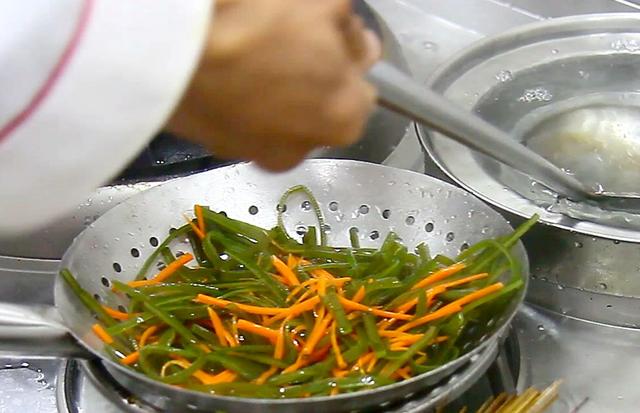 最有效减肥食谱，一周让你饱着瘦下去（这个夏天有口福了）