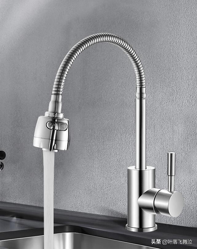 冷热水龙头的种类，冷热水龙头叫什么名字（家用水龙头的分类）