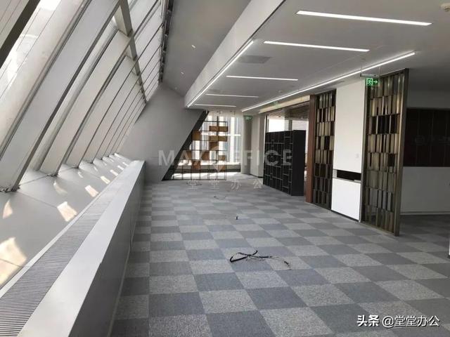 英蓝国际金融中心，圆柱木模板参与打造厦门英蓝国际金融中心项目（盘点北京租金前十的写字楼）