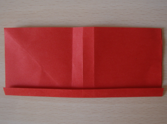 怎么用纸剪花朵，怎么用纸剪花朵视频（玫瑰花的折法）