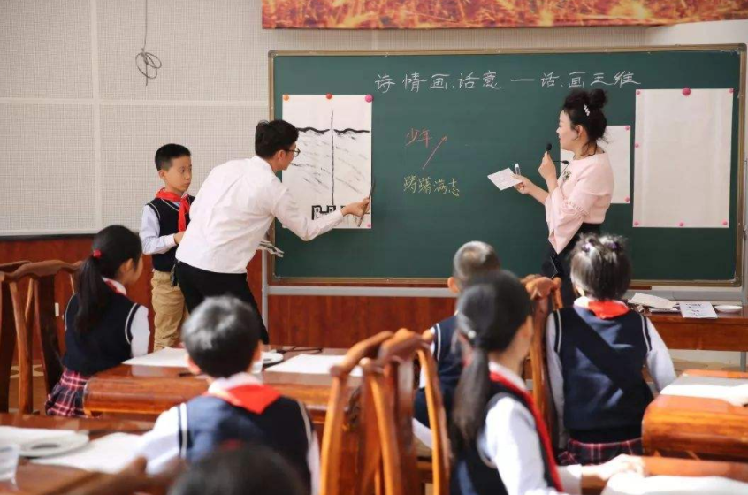 洛阳教师进修学校（洛阳82名教师转入待聘培训）