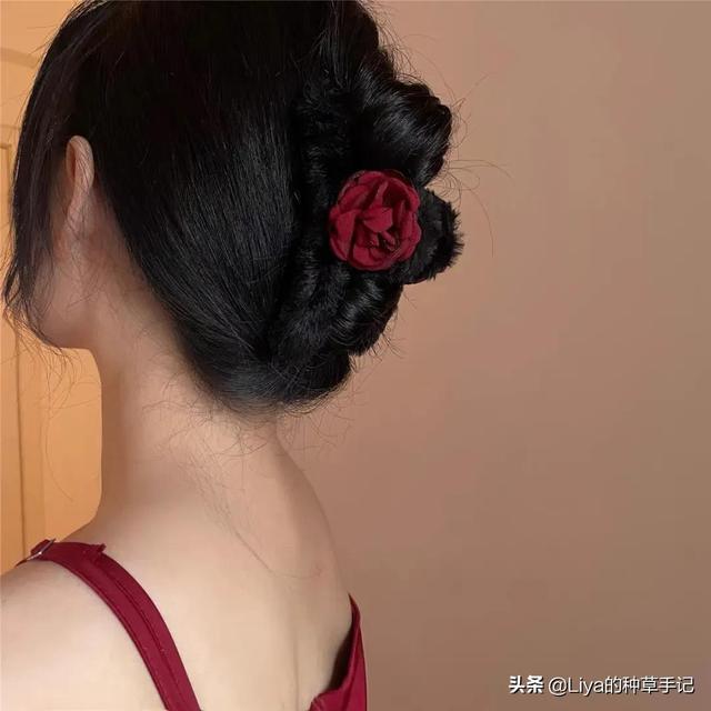 初恋头适合什么脸型，初恋头适合小脸吗（不同脸型，新年怎么搞发型）