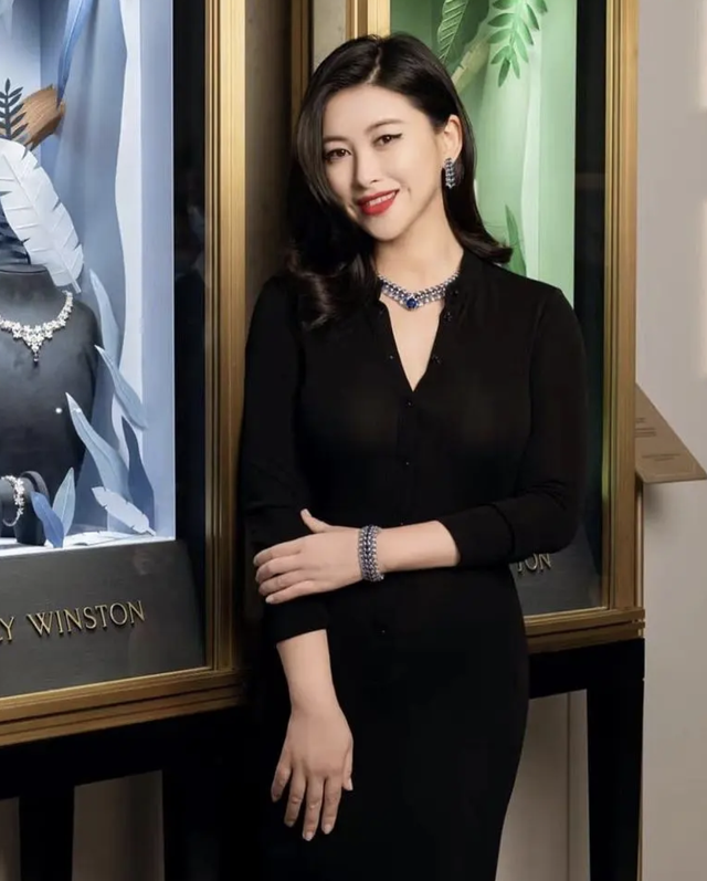 演员朱珠的成名之路，和她生命中爱过的4个重要的男人