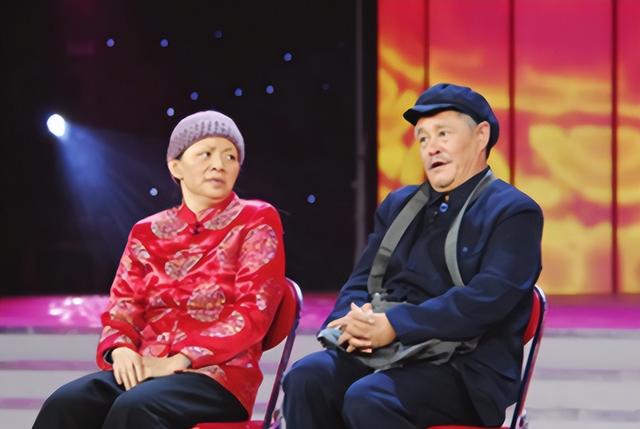 赵本山今年多大年龄，赵本山的年龄有多大（满脸皱纹头发全白）