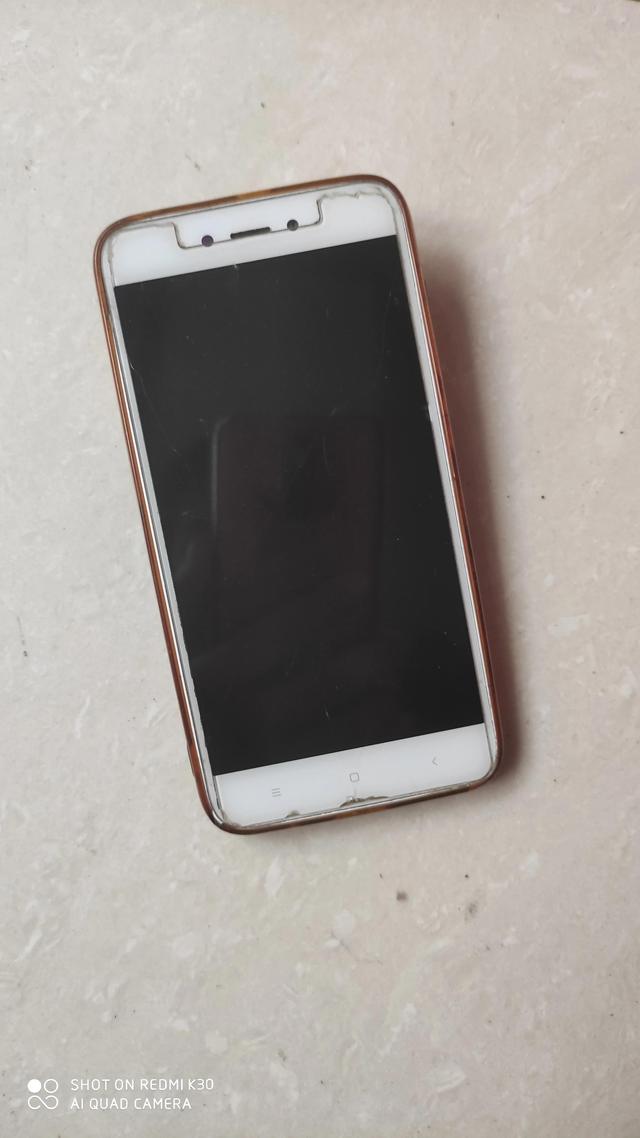 如何查询一个手机号的欠费金额，怎样查一个手机号欠费多少（你的话费有不明扣费吗）