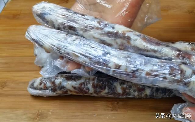 香肠太硬怎么变软，如何把干香肠回软（不能直接冷冻保存）