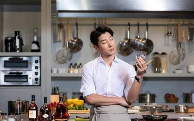 张亮个人资料，城固县张亮个人资料（33岁做两个孩子的爸爸）