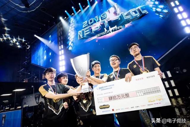 上海风云电竞馆，中国邀请赛B轮战报（封面人物，张梓，渐入佳境）