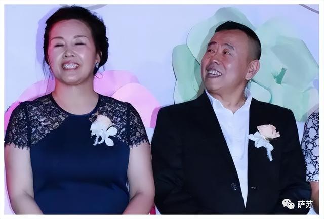 倒v标志是什么车，三个倒V标志是什么车标（Z字旗对俄罗斯为什么不吉利）