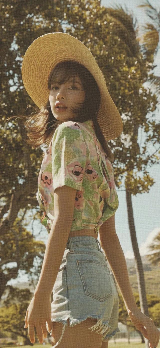 有气质女人晚安说说，有气质女人晚安说说图片大全（精选美女明星手机壁纸合集）