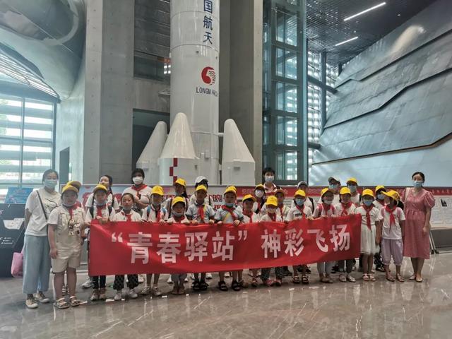 青少年工作与管理，2022青少年工作与管理专业就业方向及前景（在干事创业中尽显青年担当）