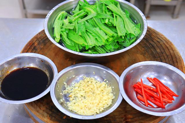 吃什么补钙最快最好，孕妇吃什么补钙最快最好（全家老小的钙都补足了）