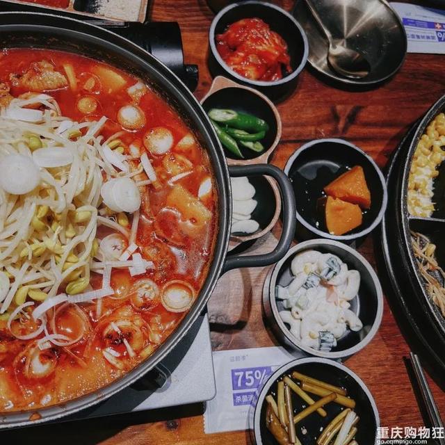 重庆小吃排名前十名，重庆十大必吃美食重庆最有名小吃（重庆这10家特色美食）