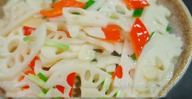 吃什么补气血效果最好，吃什么最补气血（常吃10种补气血食物）