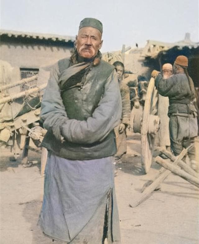 天下第一雄关是什么关，天下第一雄关是那个关（外国人镜头下威震西域、巍峨壮丽的天下雄关）