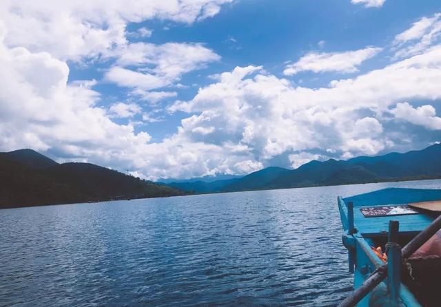 几月份去泸沽湖旅游好，去泸沽湖旅游哪个时间最合适（我被泸沽湖圈粉了）