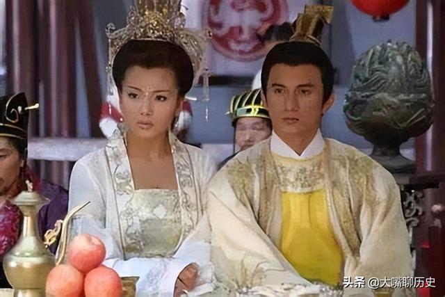 宋太宗强幸小周后，赵光义强幸小周后是真的吗（小周后甘愿被赵光义强幸）