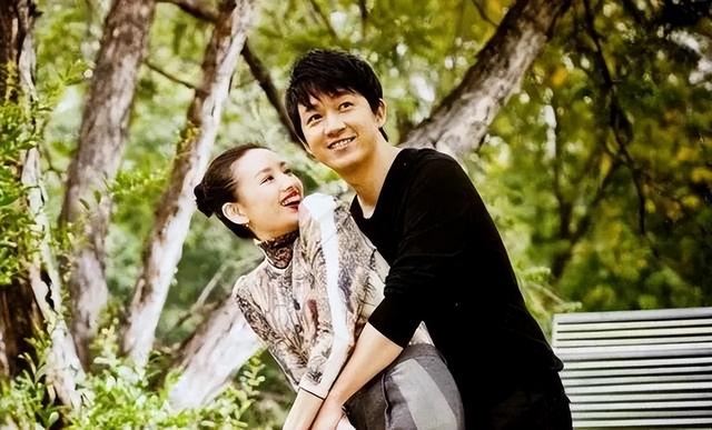 董洁和王大治结婚照，董洁和王大治结婚照片视频（才发现董洁婚内出轨王大治）