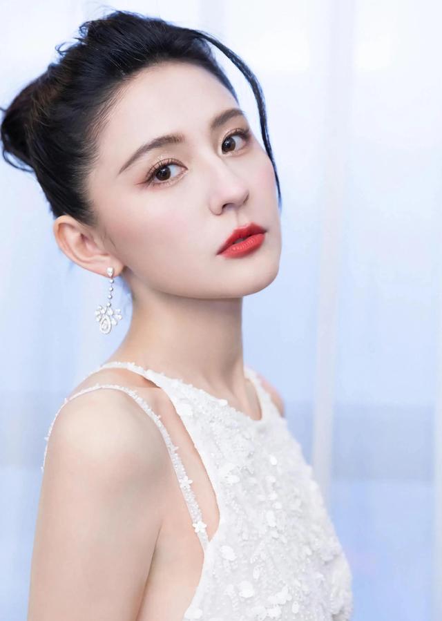 北京四大女明星，热依扎、杨幂也在内