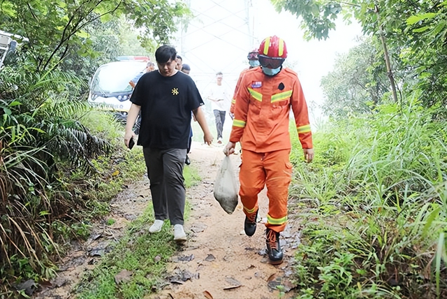 梦见家里有蛇并驱赶蛇，梦见家里有蛇然后赶走（为什么说蛇进家不能打）