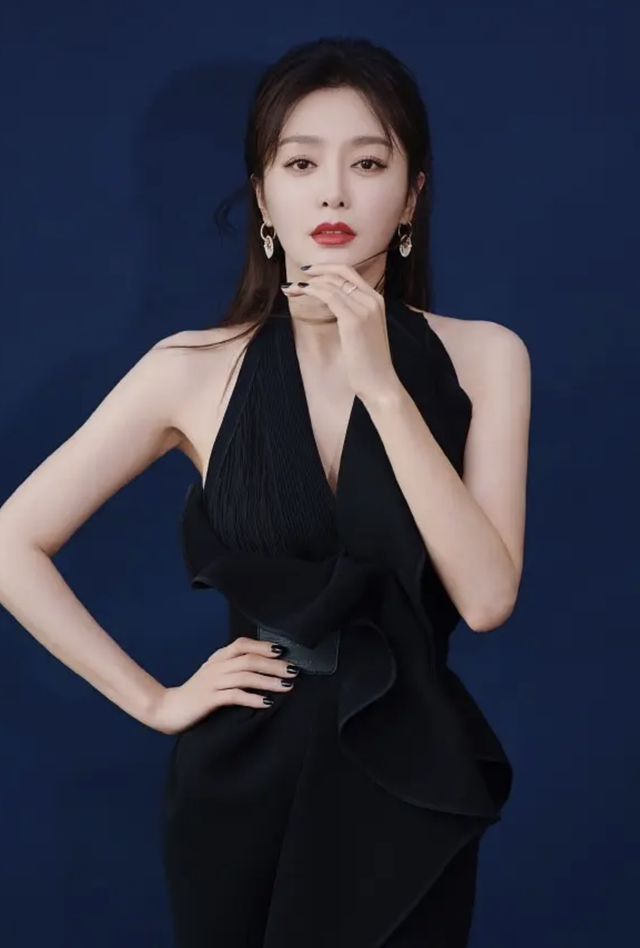 陆川个人资料简介，陆川简介（和她生命中爱过的2个重要男人）