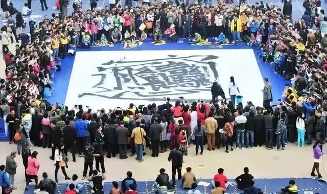 西安美食排行榜，西安2020年大众点评美食必吃榜（15种红遍网络的西安美食盘点）