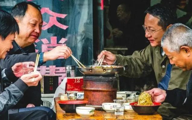 喝早酒是哪里的风俗，喝早酒都什么地方（不喝当地名酒黄鹤楼酒）