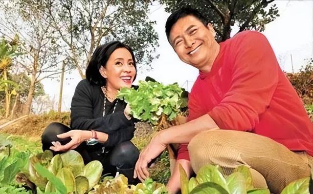 周润发的生活婚姻状况，周润发和余安安：离婚38年