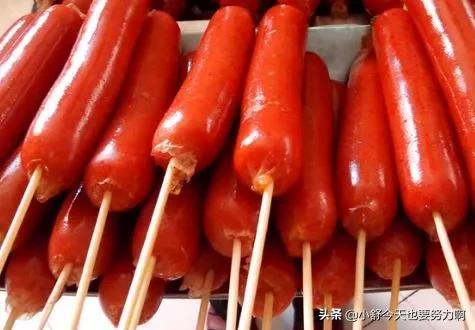 一根烤肠的热量，十根烤肠是什么梗抖音（<减肥22>减肥期间可以吃烤肠吗）