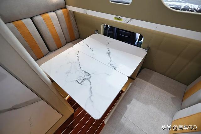 家用代步还能旅行市区能开的房车，兼顾自驾旅行/日常代步