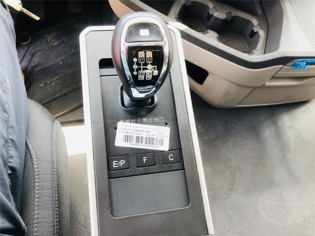 大货车新车报价，解放货车9米6新车报价 （8*4自动挡载货车就是牛）