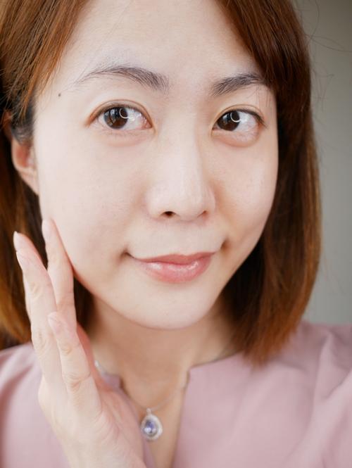 天天擦素颜霜对皮肤好吗，每天擦素颜霜好吗（我国有一老牌素颜霜）