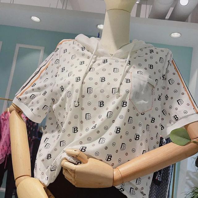 打折真丝连衣裙，京东商城欺骗消费者（宝莱国际23夏品牌女装折扣桑蚕丝连衣裙衬衫上衣穿搭）