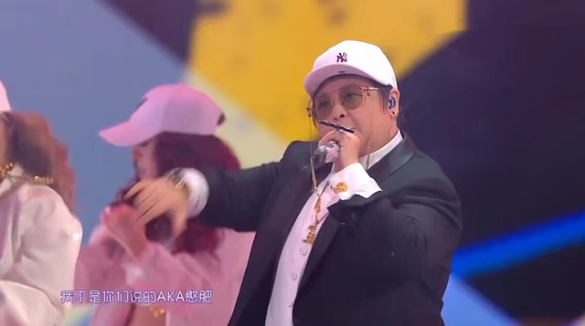 XXXL是什么意思，衣服上的XXXL是什么意思（rapper们那些奇怪的外号到底是怎么来的）