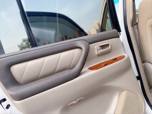 油压减震器，减震器原理图（搞来一辆“破烂不堪”的04年LC100）