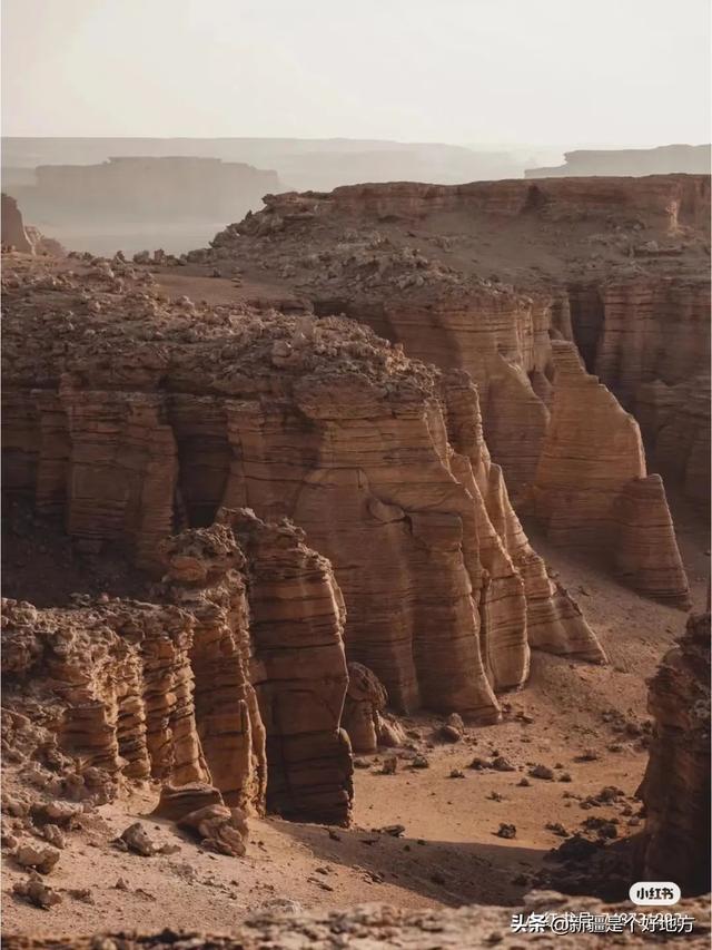 哈密旅游景点大全，哈密旅游攻略（自驾新疆第一站）