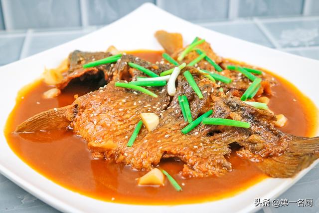 河南十大名菜家常菜，外地人来河南餐厅点哪几道菜才不尴尬