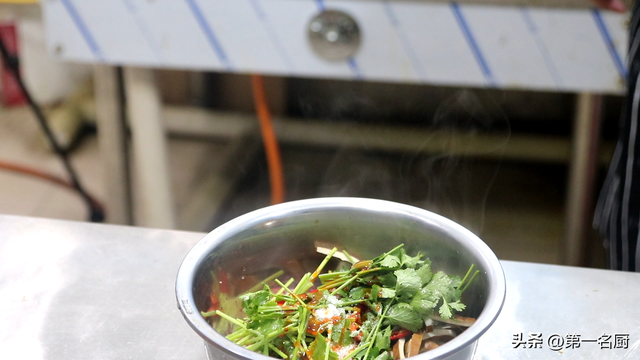 最简单好吃的减脂餐怎么做，分享4道减肥餐菜谱