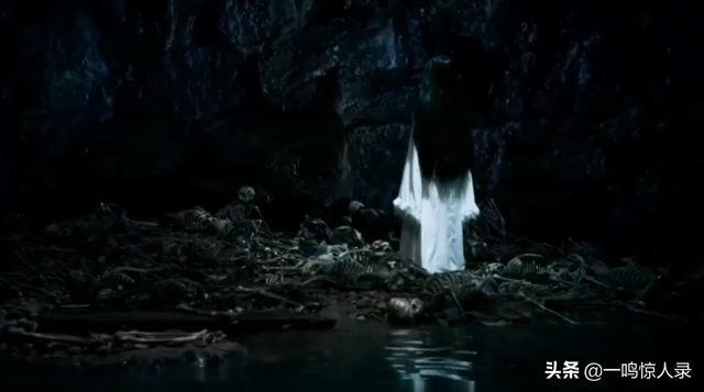 盗墓笔记十大凶物排行，盗墓笔记十大恐怖怪物 听起来就不寒而栗（盘点盗墓笔记中最恐怖的十大怪物）
